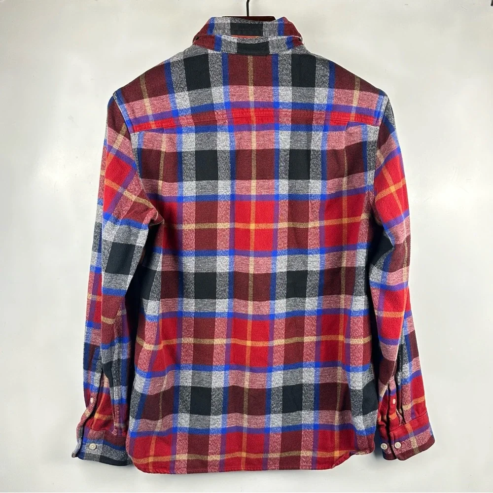 The North Face ‎ Flannel Shirt Men's small Red Black Blue Plaid Long Sleeve